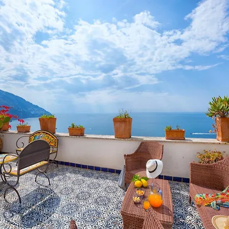 Villa In Positano With Sea Views And Jacuzzi *