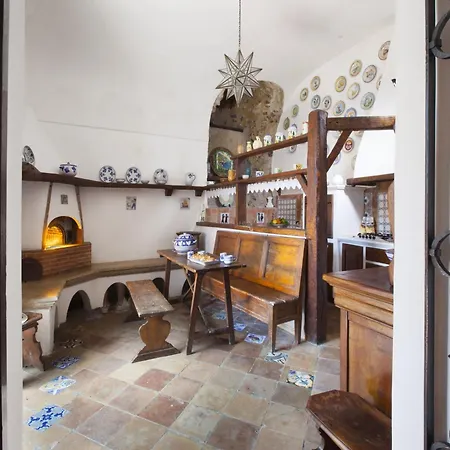 Villa In Positano With Sea Views And Jacuzzi Positano