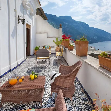 Villa Attractive In For Families Positano